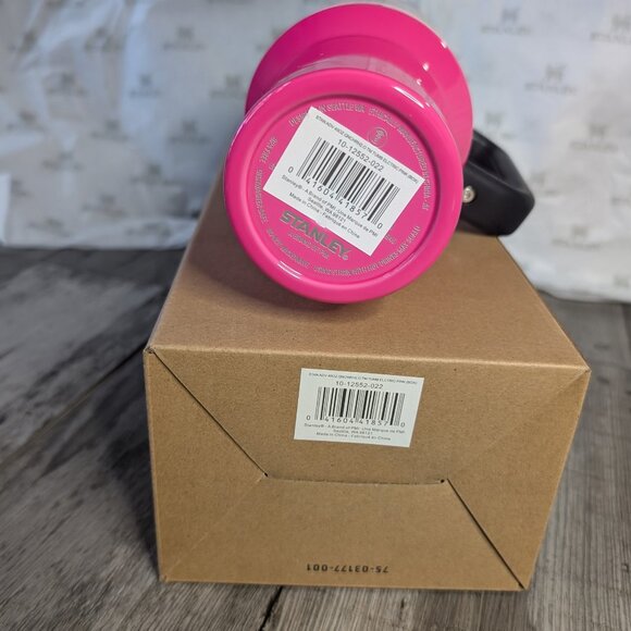 Stanley, Quencher H2.0 Flowstate™ Tumbler, 40oz, Neon Pink, New & Auth in Box - Picture 7 of 7